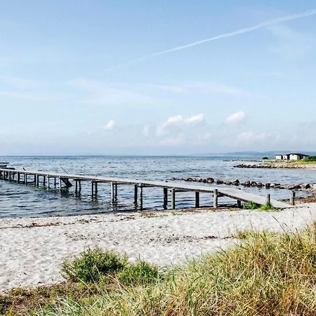 8 Person In * Ebeltoft